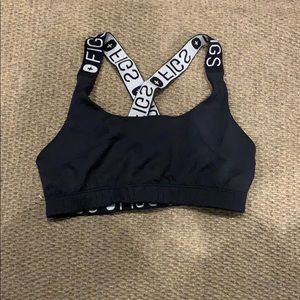 Wear Figs scrubs black bra Large